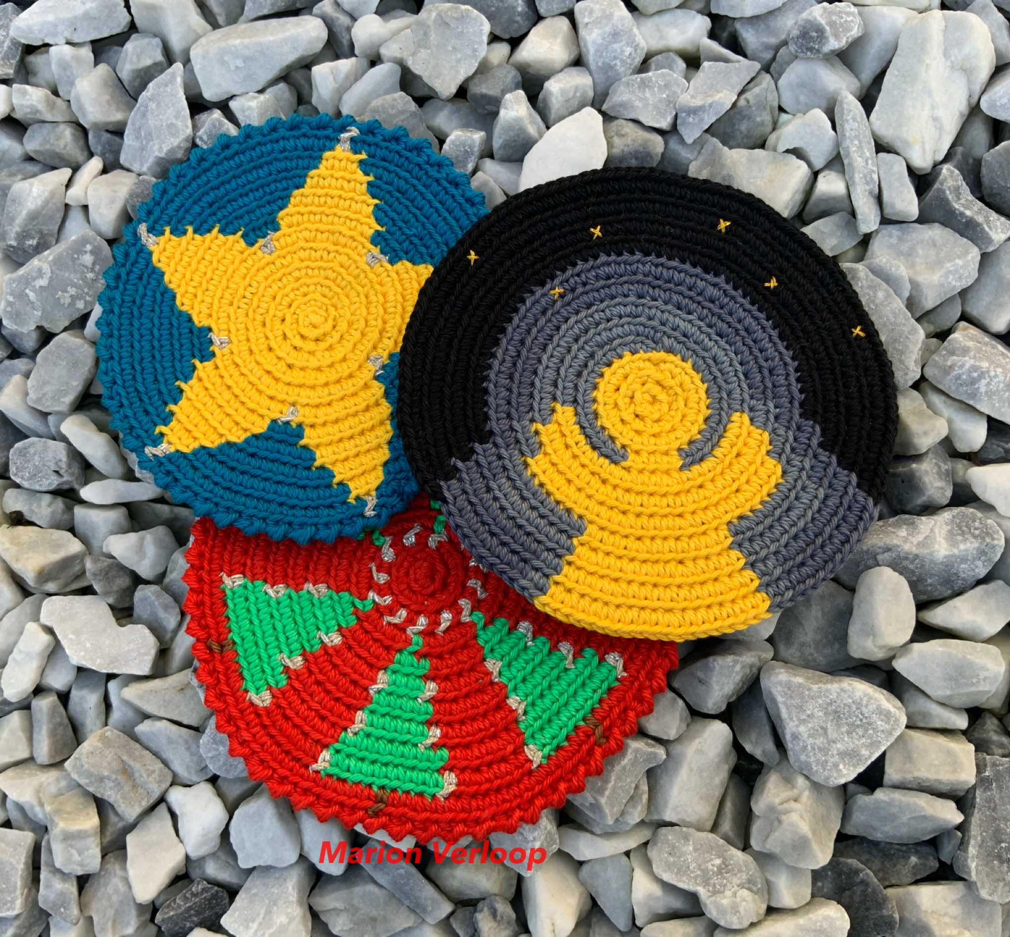 Set of Mochila tapestry crochet Christmas coasters featuring a Christmas tree, star, and angel design.